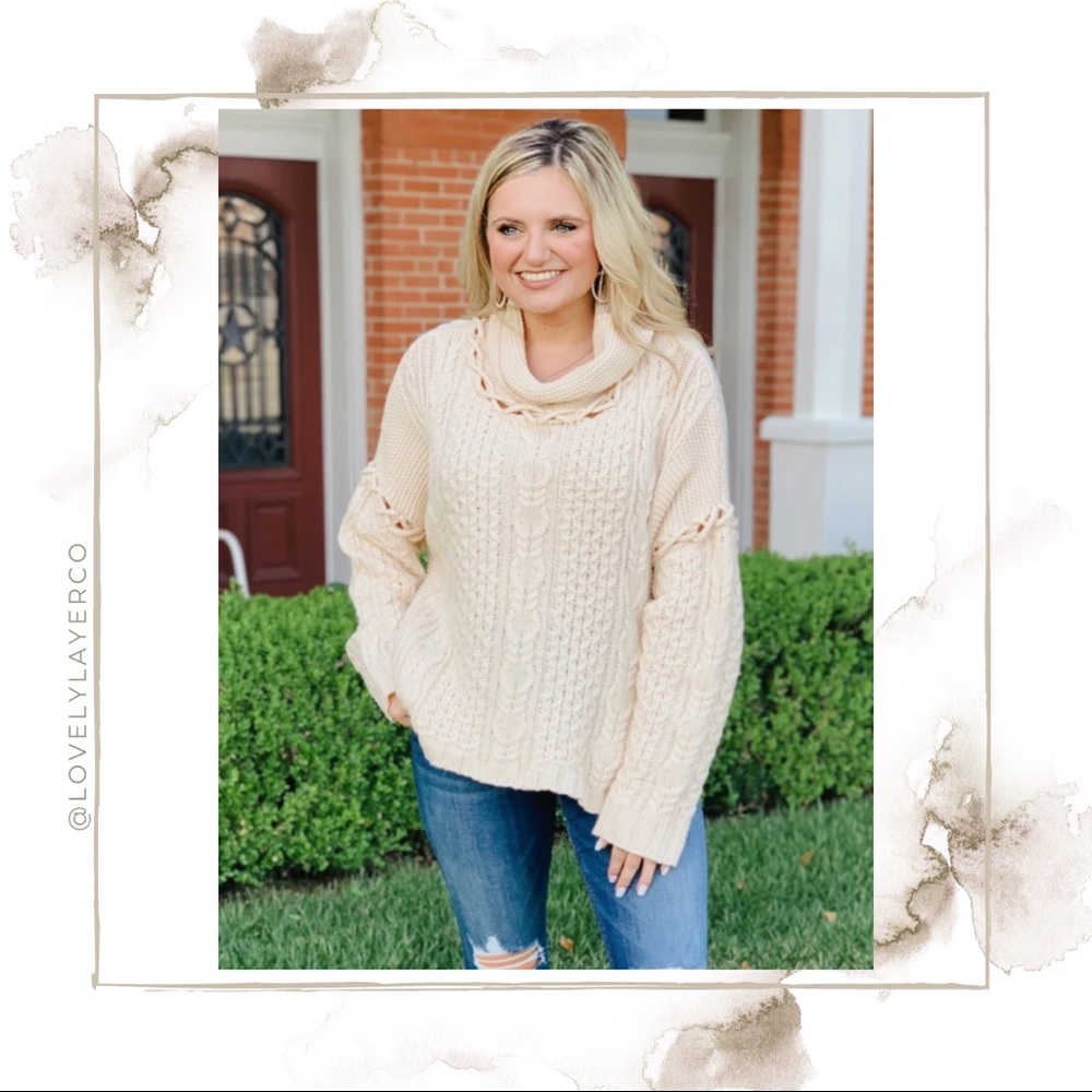 NWOT Cozy Cowl Neck Chunky Cable Sweater